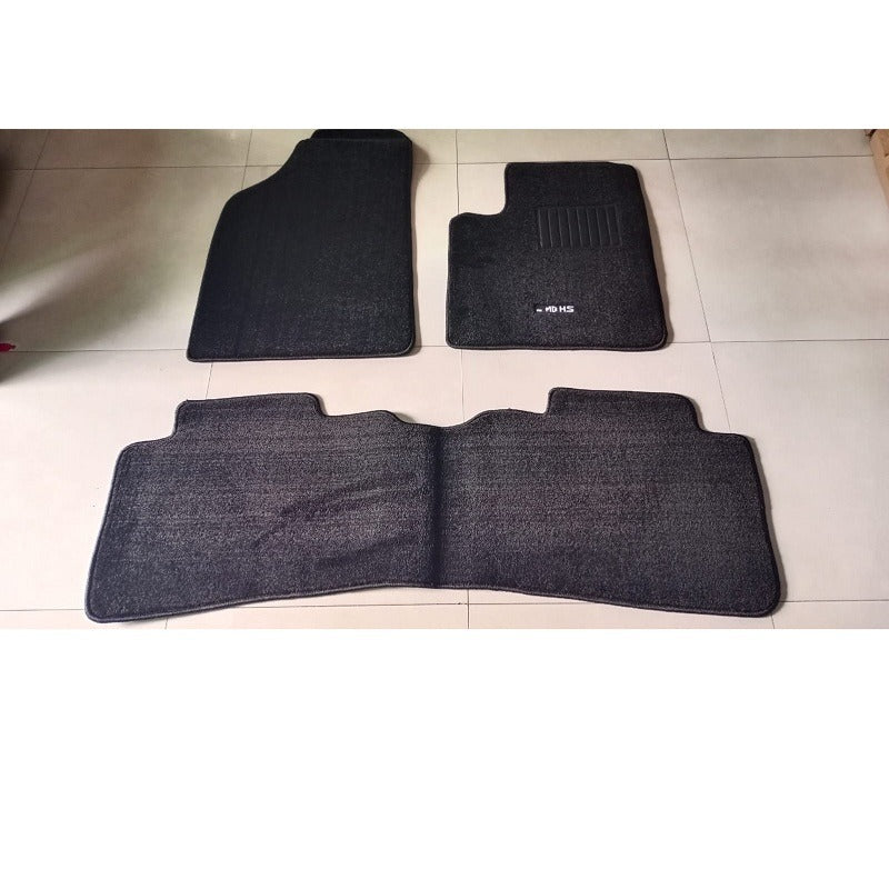 MG HS Black Carpet Rug Mat For 2020 - 2025