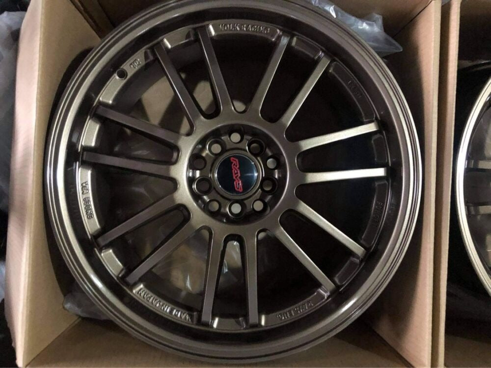18 Inch Rays RE30 Bronze Rims