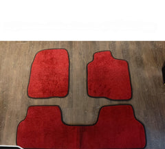 Toyota Hilux Revo / Rocco Red Carpets Floor Mats 2016 - 2025