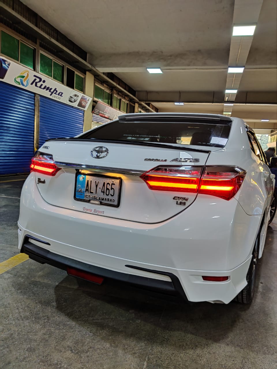 Toyota Corolla Slim Trunk Spoiler Taiwan Style 2020