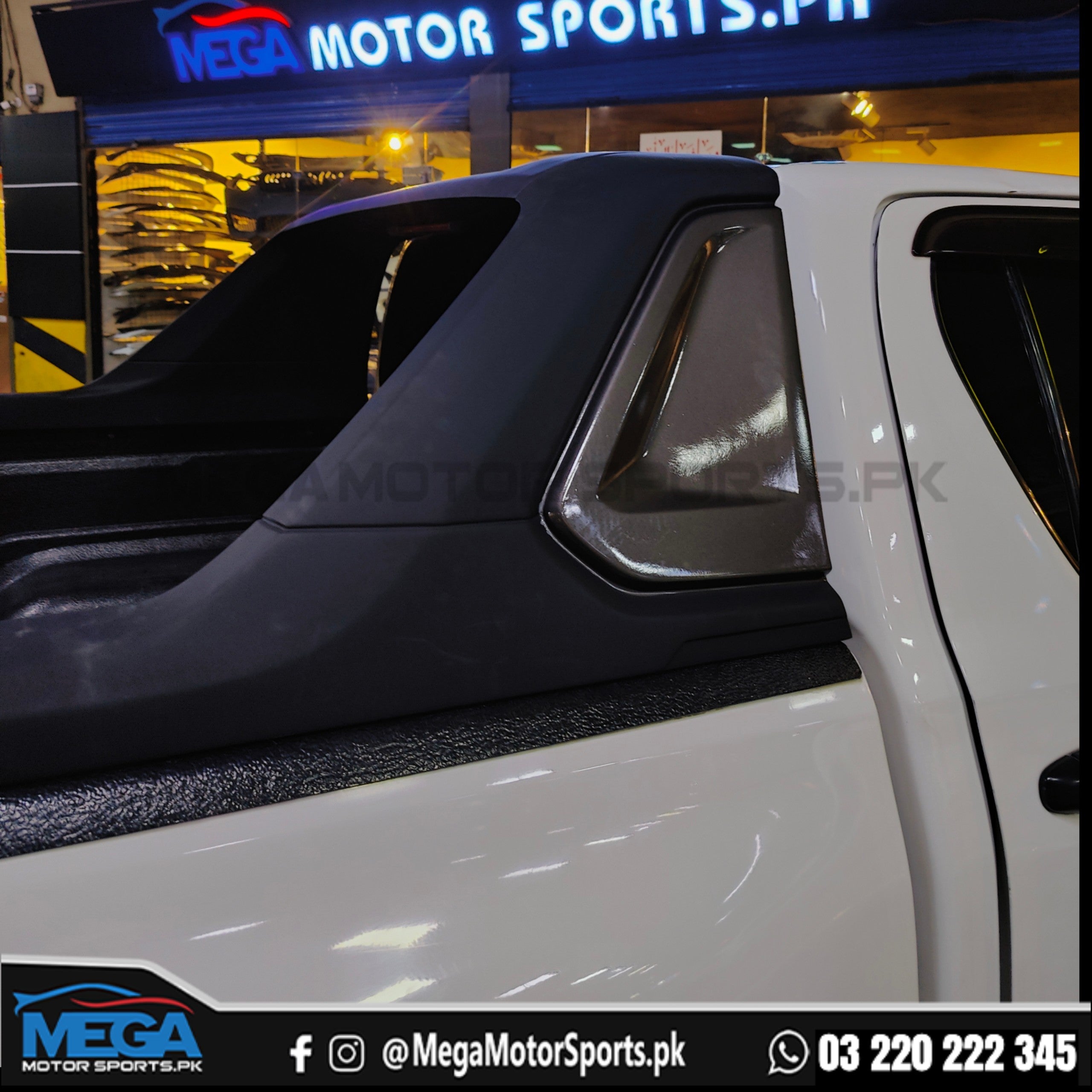 Toyota Hilux Revo Rocco Style Roll Bar FRP